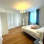 Maison Bon Ton דירה