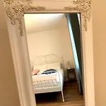 Maison Bon Ton *