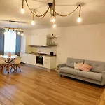 Maison Bon Ton Apartment