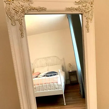 Maison Bon Ton *